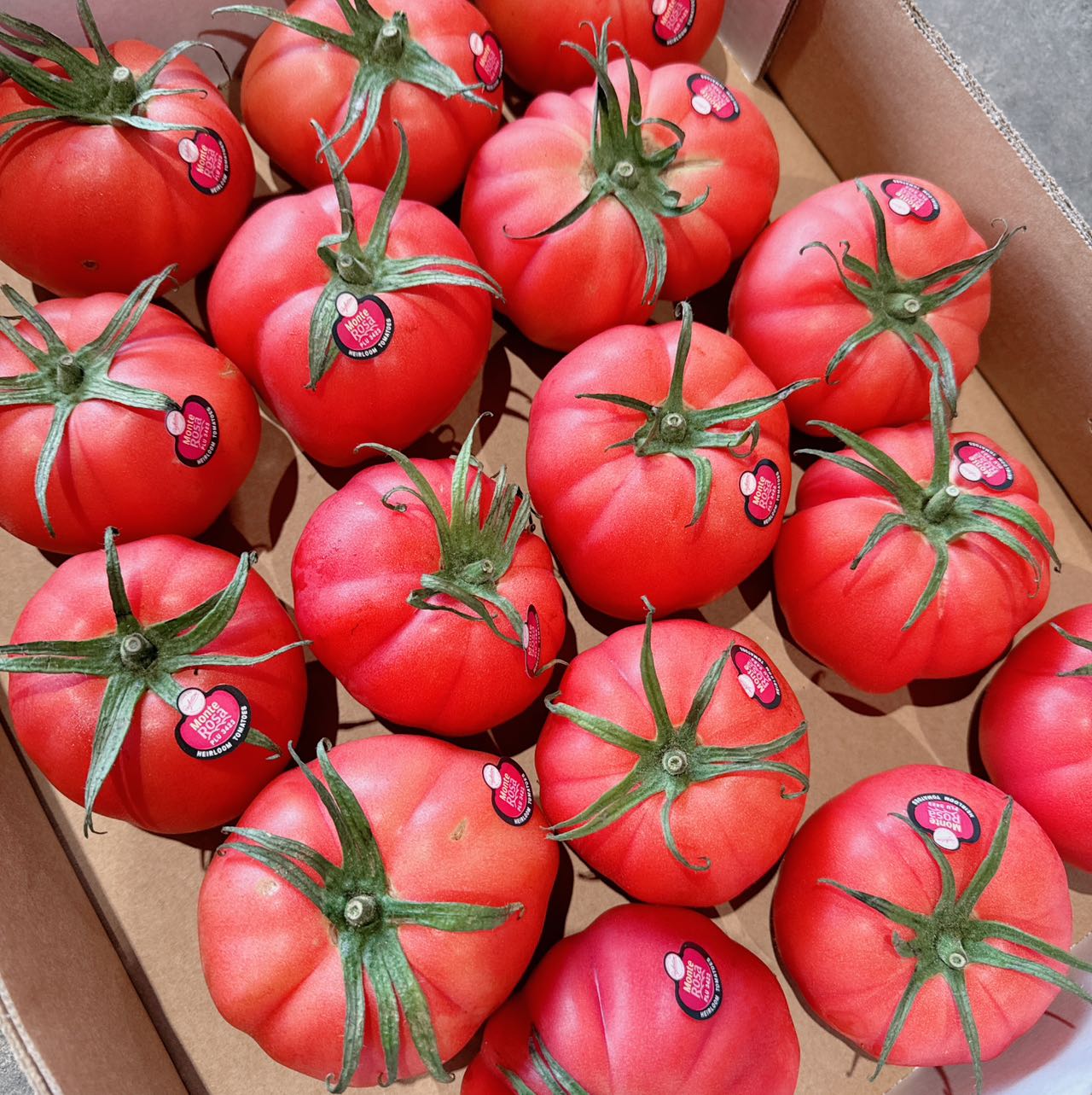 Pink-Oxheart-Tomatoes---1kg -1