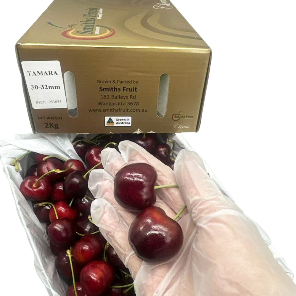 smiths-fruit-tamara-cherries-gift-box-30-32mm-approx-2kg-3