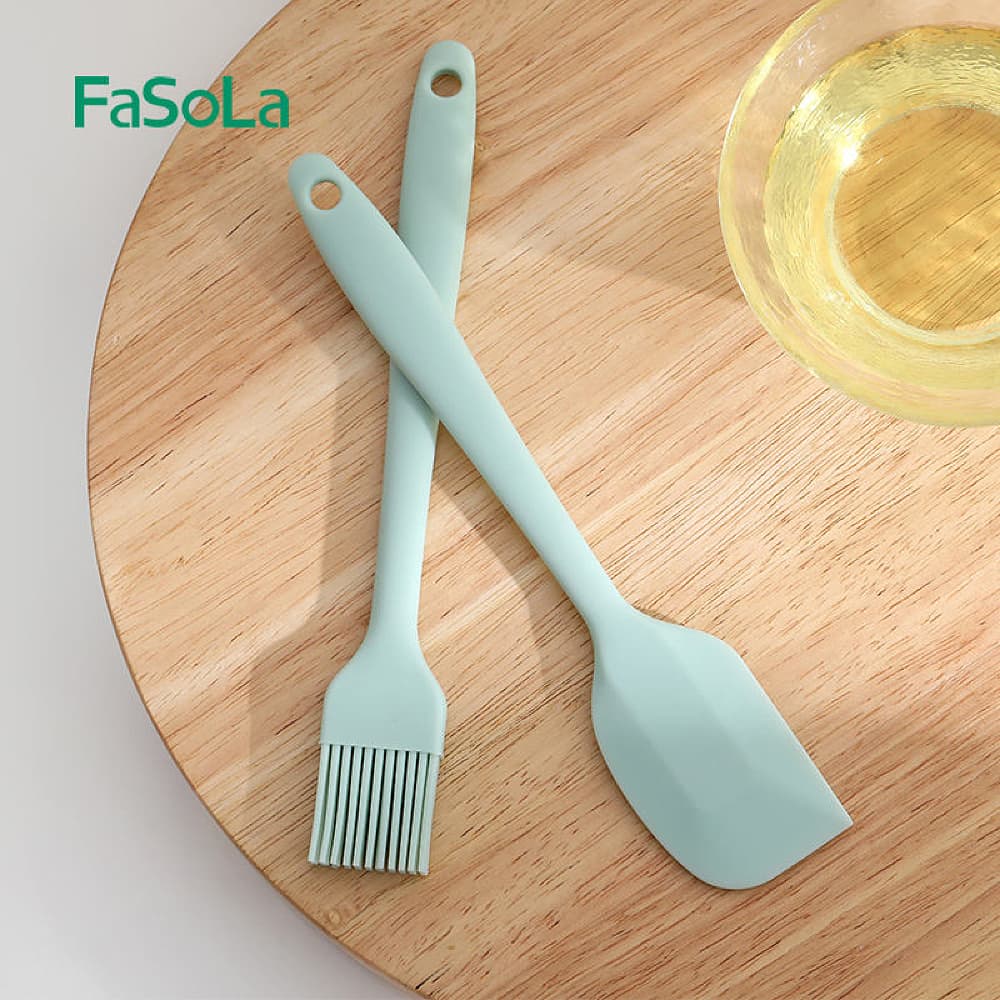 FaSoLa-Silicone-Brush-and-Spatula-Set---Olive-Green-1