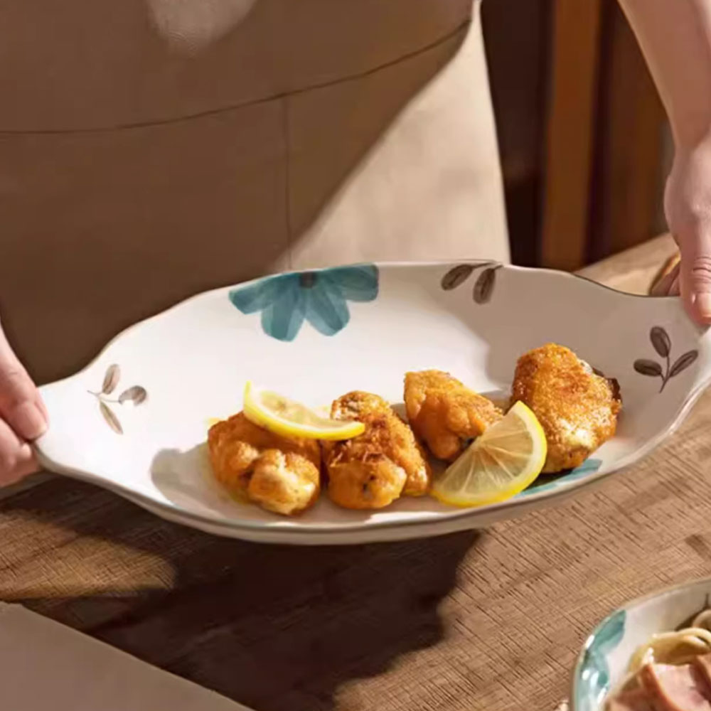 Modern-Housewife-“Qingyuan”-Ceramic-Fish-Serving-Plate-with-Floral-Motif-1