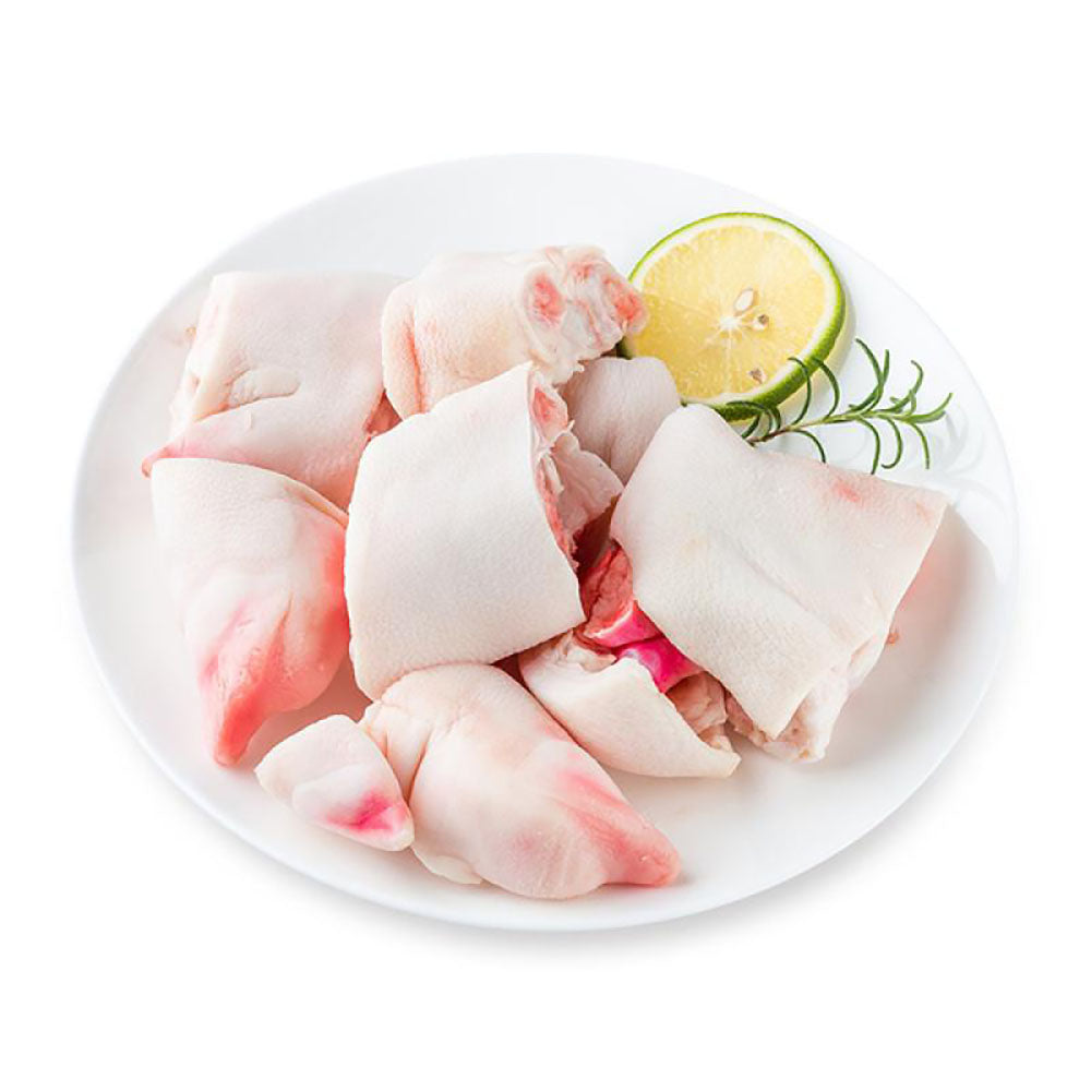 Umall-Meat-Exclusive-Frozen-Pig-Trotters-(Cut)---1.2kg-1