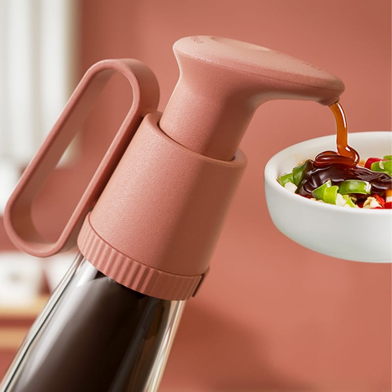 Robo-Red-Universal-Oyster-Sauce-Press-Top-Handle-1