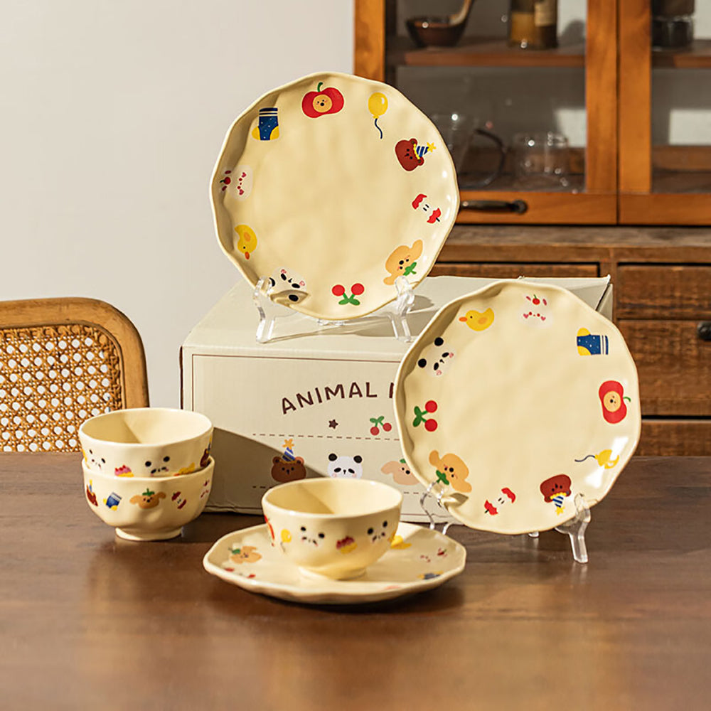 Modern-Housewife-Animal-Party-4-Piece-Dinnerware-Set-for-One-1