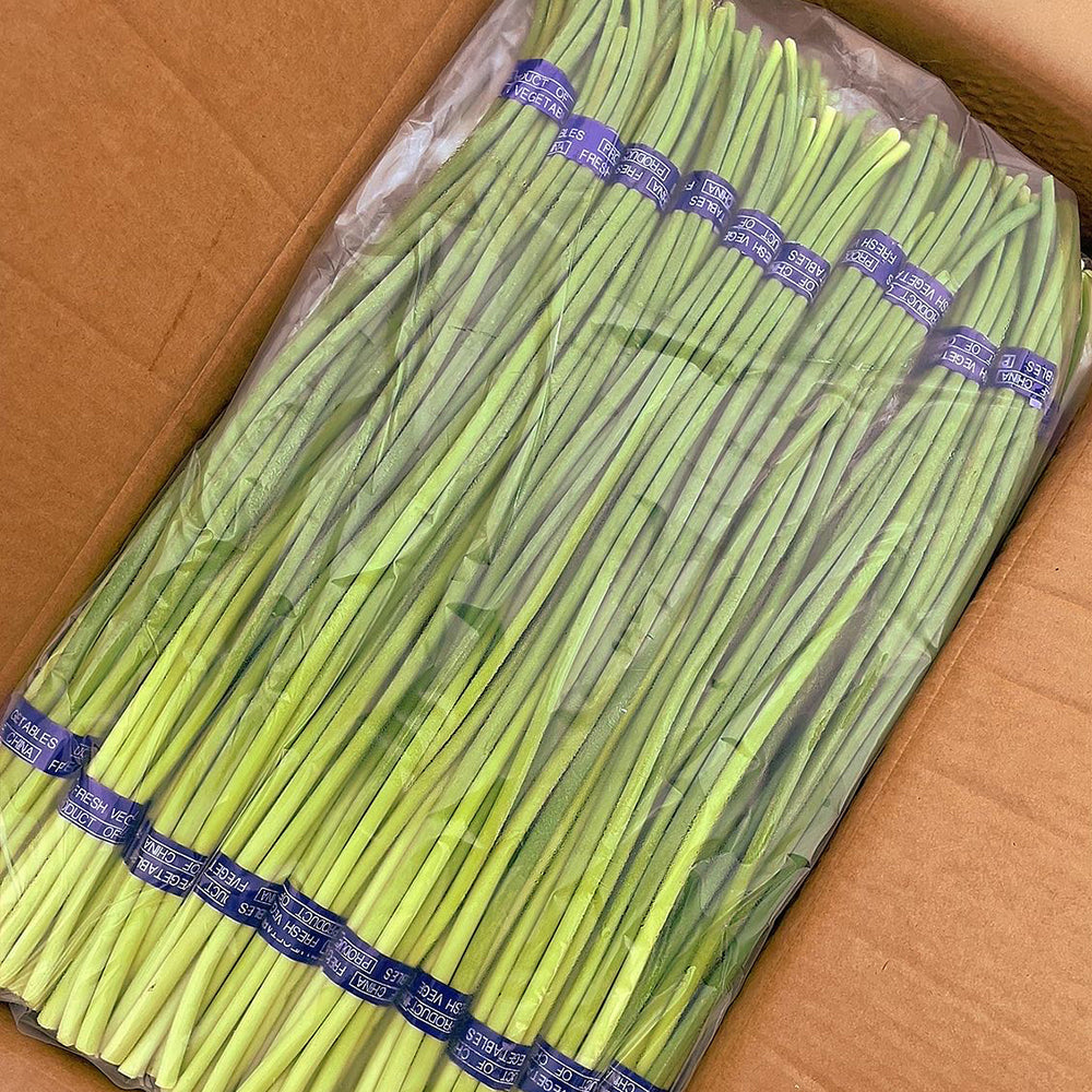 [Fresh]-Bundle-of-Garlic-Scapes-1