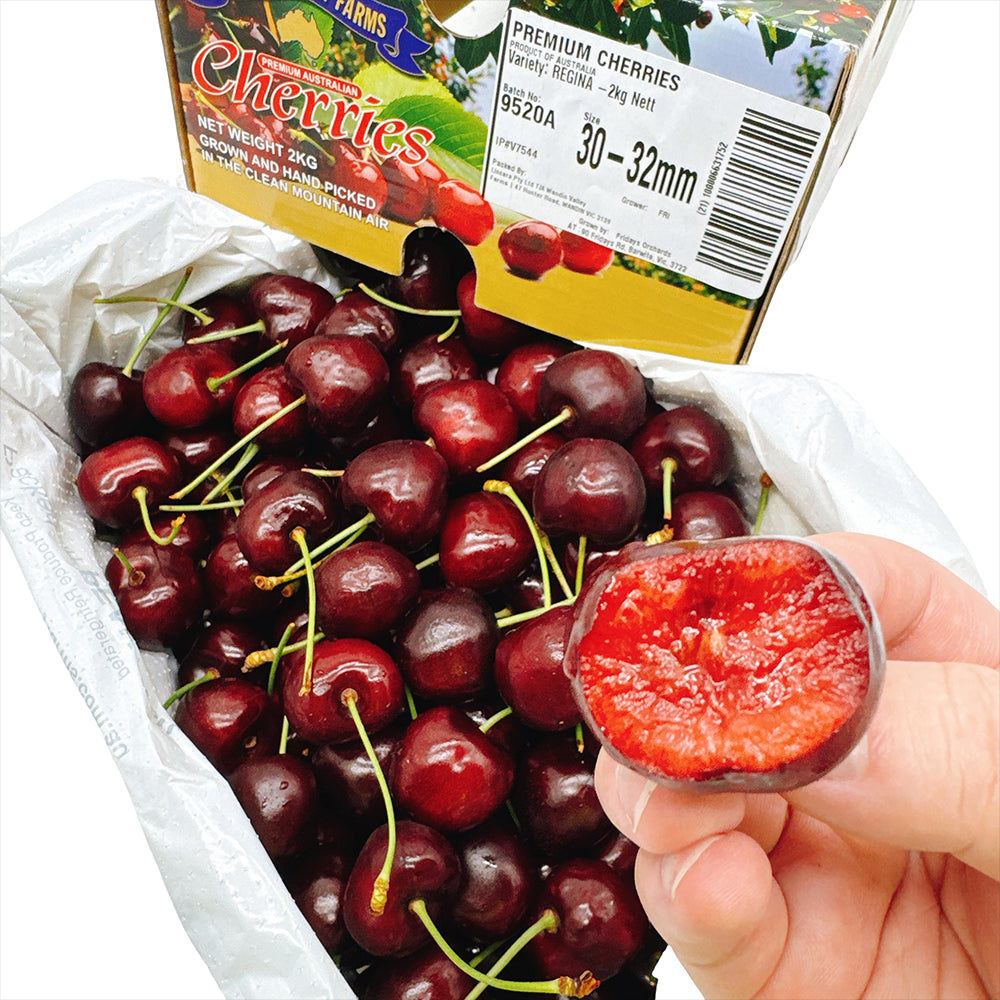 WVF-Export-Premium-Regina-Cherries-30-32mm-Gift-Box-2kg-1