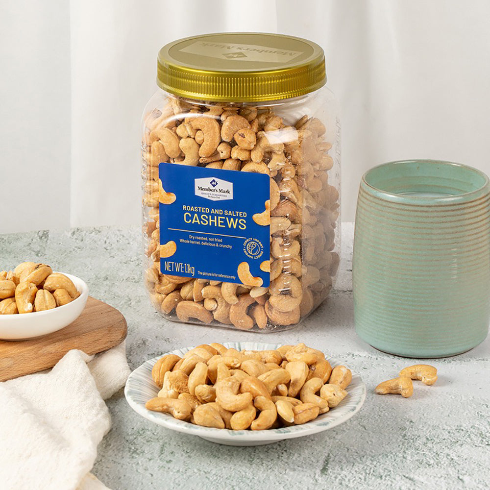 Member's-Mark-Roasted-and-Salted-Cashews---1.1kg-1