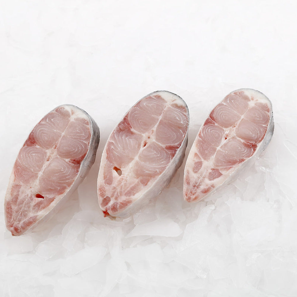 Frozen-White-Catfish-Steaks-(Bone-In-Slices)-–-1kg-1