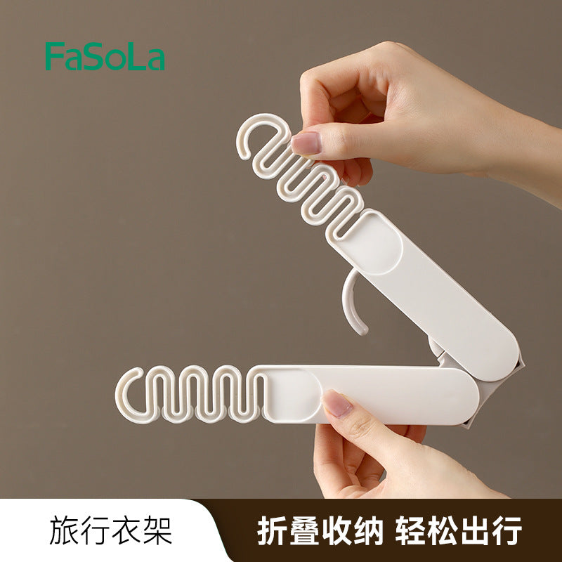 FaSoLa-Travel-Hanger---White-1