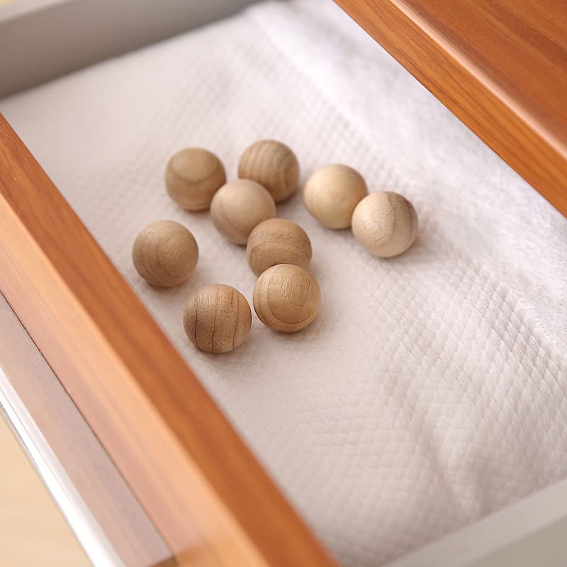 FaSoLa-Natural-Camphor-Wood-Balls---Pack-of-20-1