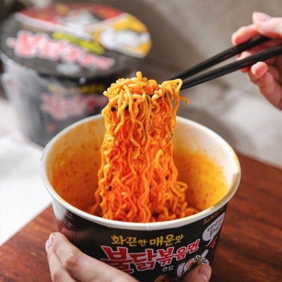 Samyang-Hot-Chicken-Flavor-Ramen-Bowl---105g-1