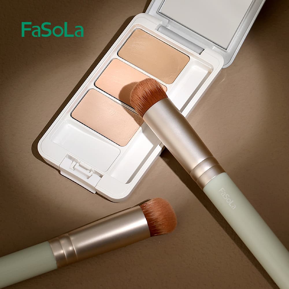 FaSoLa-Concealer-Brush---Green,-12cm-1