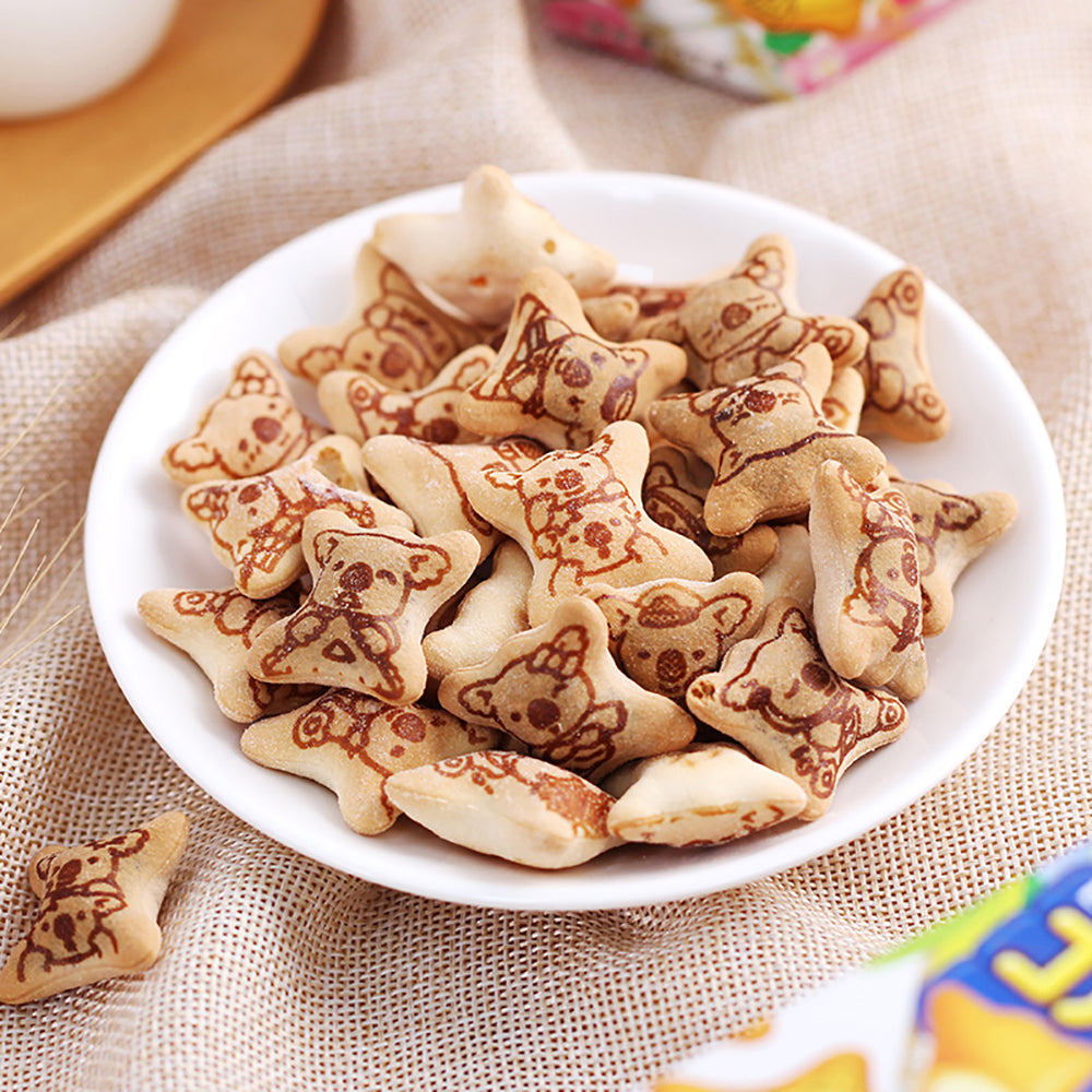 Lotte-Koala's-March-Milk-Vanilla-Cream-Filled-Cookies-37g-–-Cute-Koala-Biscuit-Snack-2