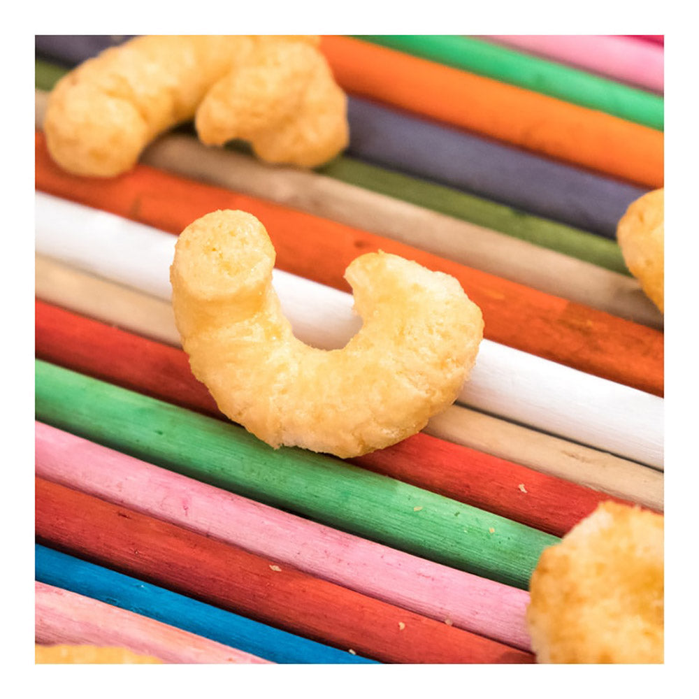 Guai-Guai-Curved-Crispy-Snacks---Condensed-Milk-Flavor,-40g-1