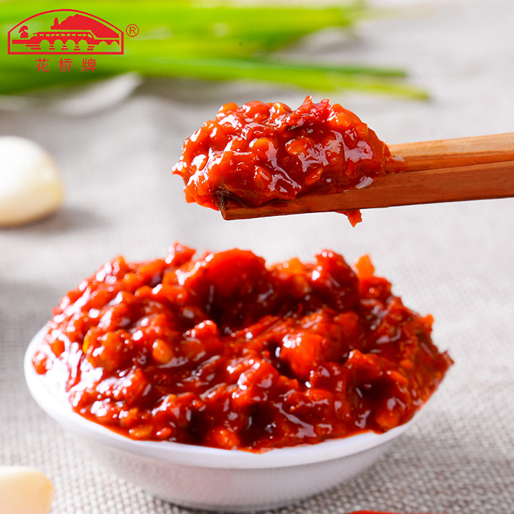 Huaqiao-Guilin-Garlic-Chili-Sauce---215g-1