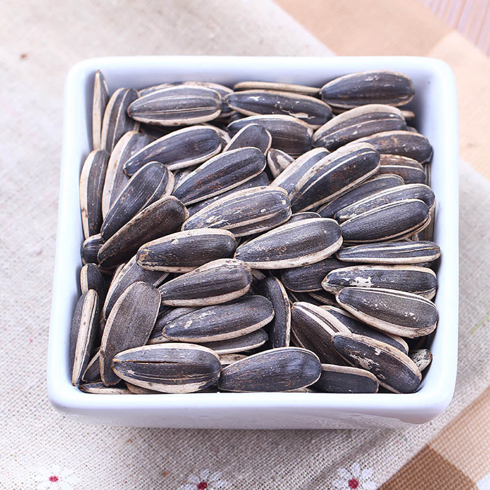 Lao-Jie-Kou-Butter‑Flavoured-In‑Shell-Sunflower-Seeds-400g-3