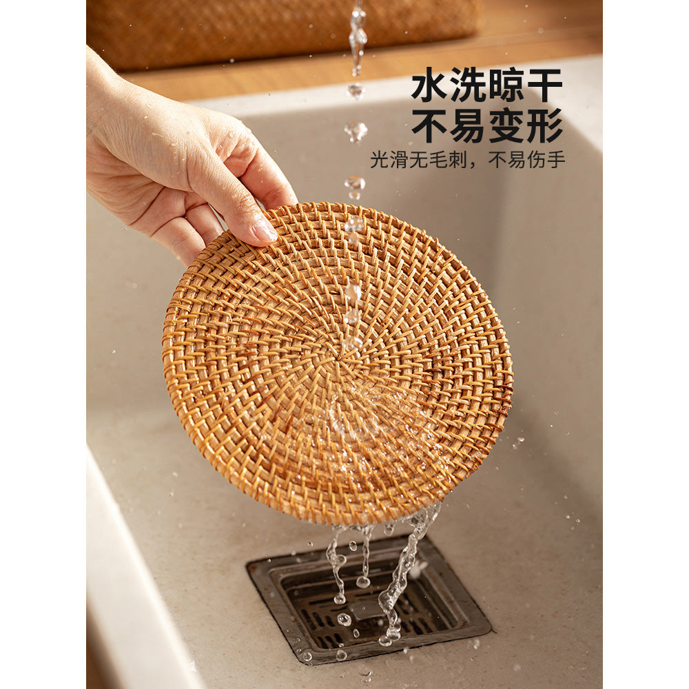 Modern-Housewife-Vietnamese-Autumn-Vine-Heat-Insulation-Mat---20cm-1