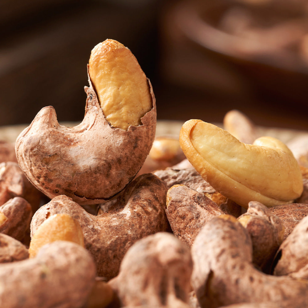 ALDI-Delight-Purple-Skin-Cashews-with-Skin-150g-–-Limited-Import-3