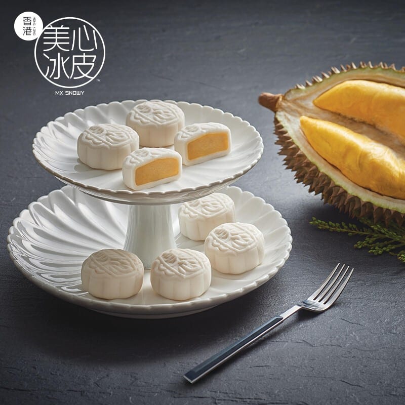 Hong-Kong-Maxim's-Frozen-Snowy-Mooncake-with-Musang-King-Durian---6-Pieces,-360g-1