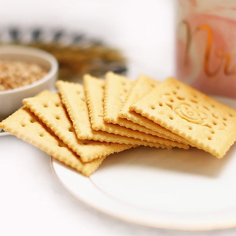 Jiangzhong-Shiliao-Hougu-Milk-Salt-Soda-Biscuits-72g+24g-1