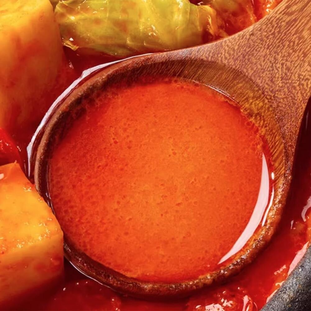 Man-Xiao-Bao-Guizhou-Sour-Soup-Rice-Noodles-371g-–-Hot-&-Sour-Guizhou-Style-Rice-Vermicelli-3