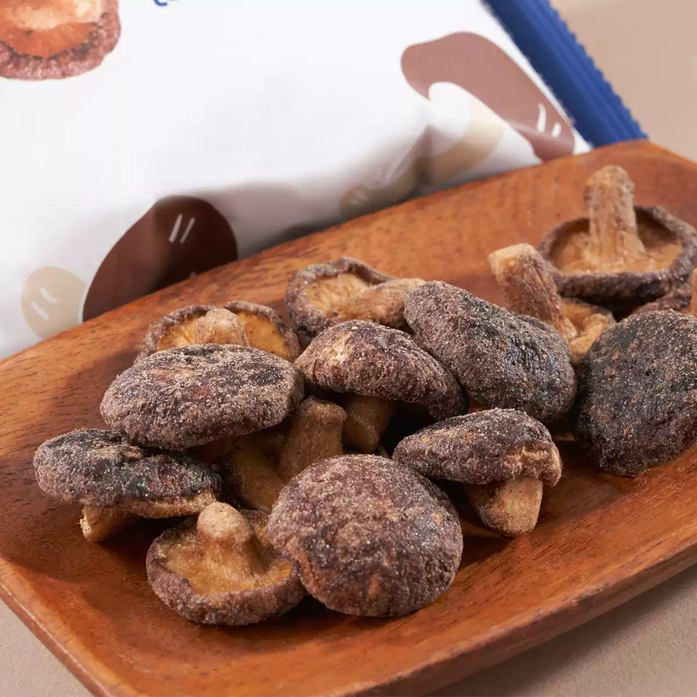 Aldi-Delight-Mushroom-Crisp-40g-–-Shiitake-Mushroom-Chips---Limited-Import-3