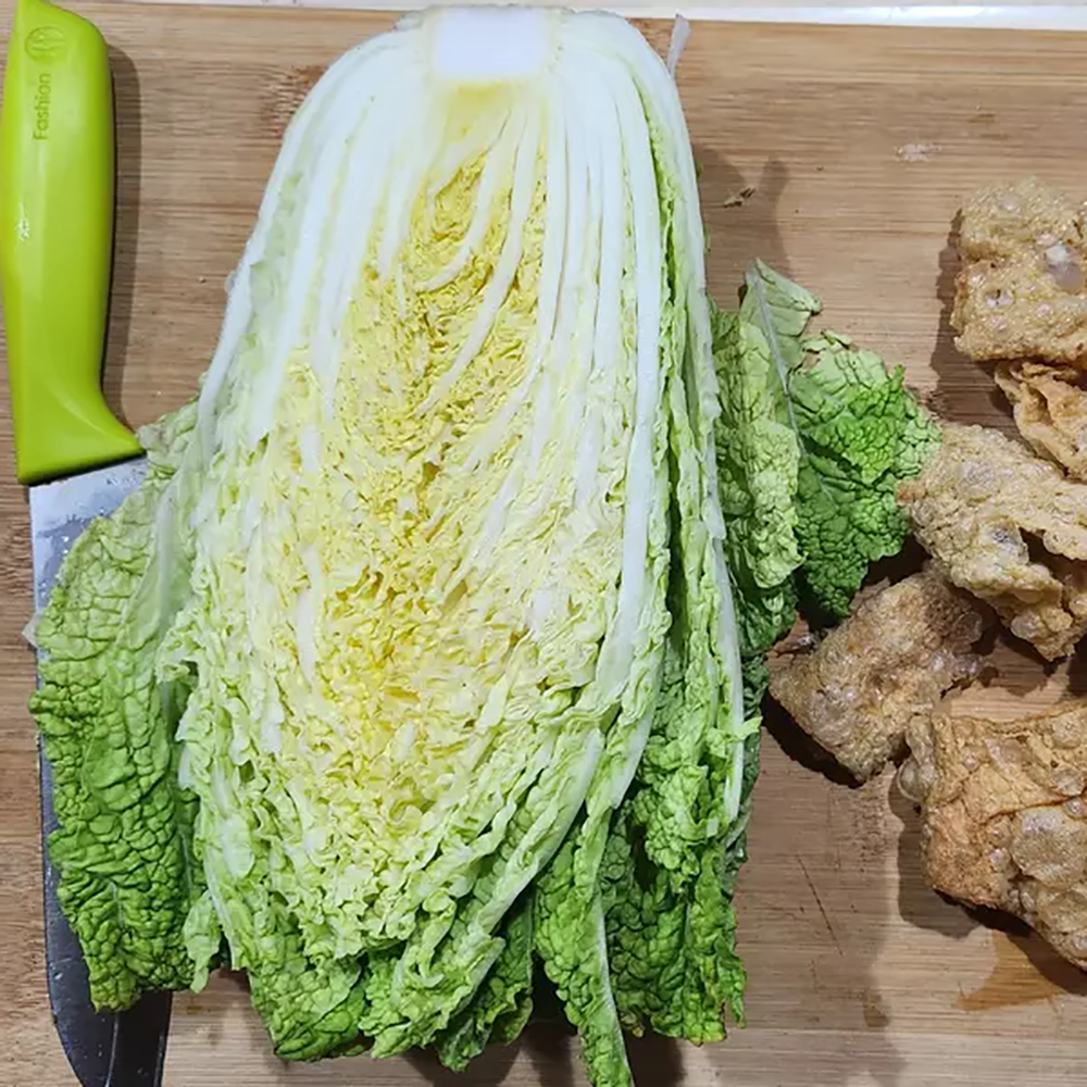 Fresh-Napa-Cabbage---Half-Piece -1