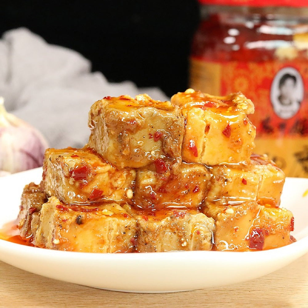 Lao-Gan-Ma-Fermented-Tofu-in-Chili-Oil-260g-1