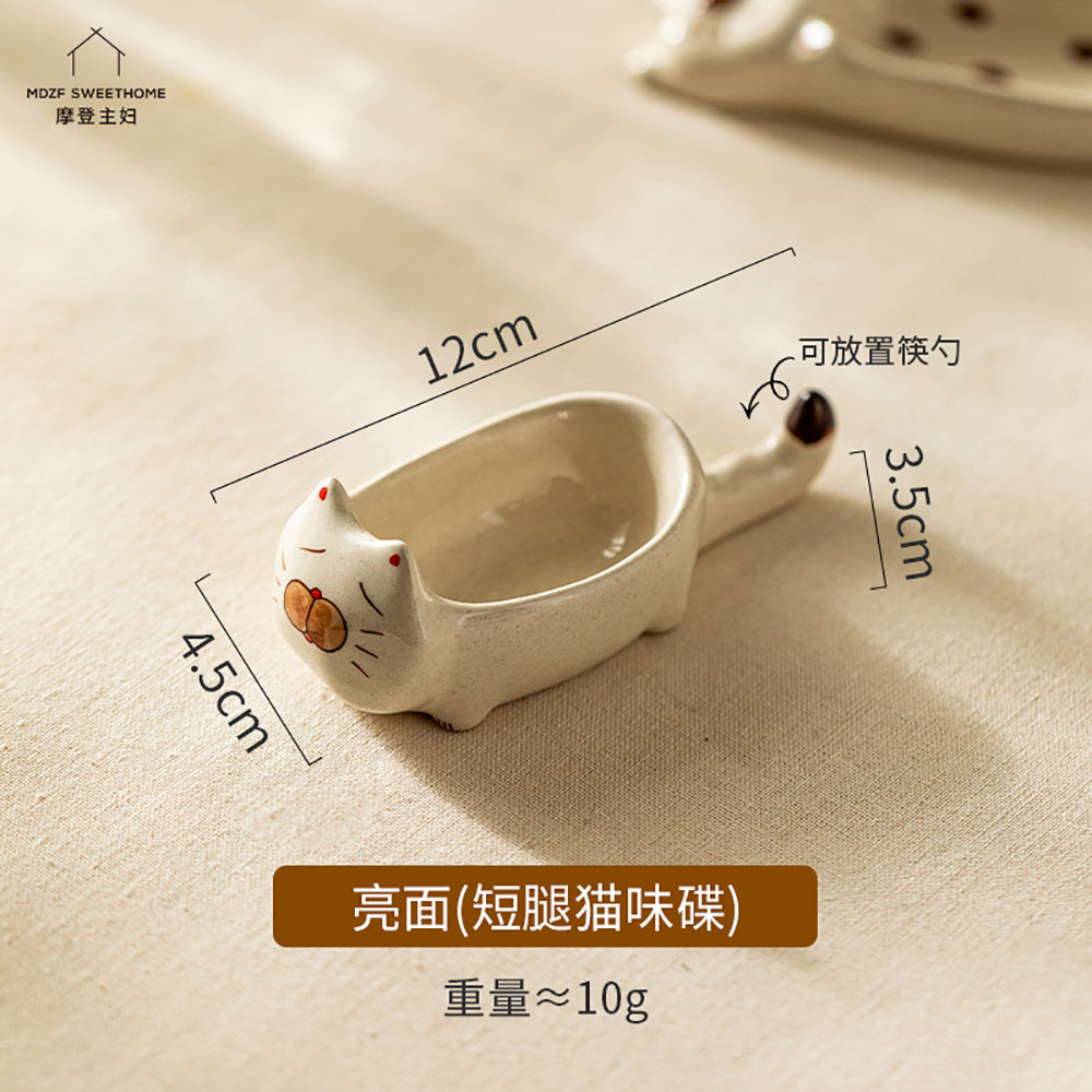 Modern-Housewife-Cute-Cat-Dipping-Dish---Short-Leg-Cat-Design-1