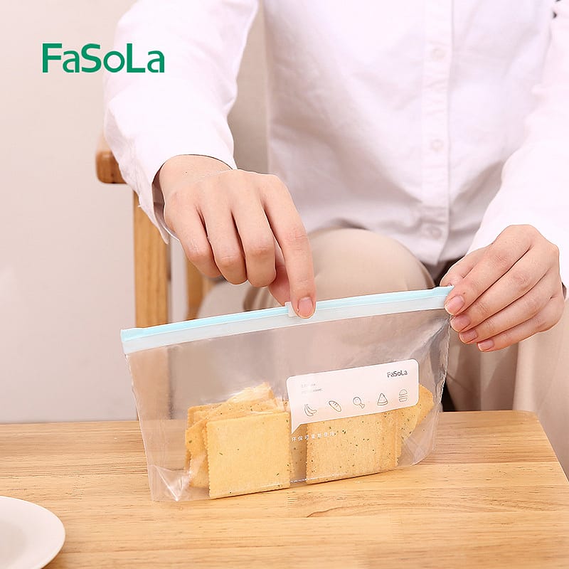 FaSoLa-Multi-Purpose-Slide-Lock-Bags---Large,-White,-26.5*32cm,-10-Pieces-1