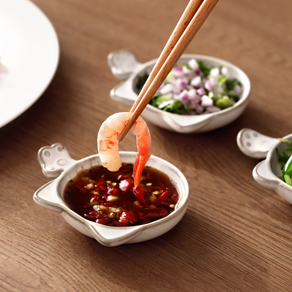 FaSoLa-Bear-Shaped-Soy-Sauce-Dish-and-Chopstick-Rest-1