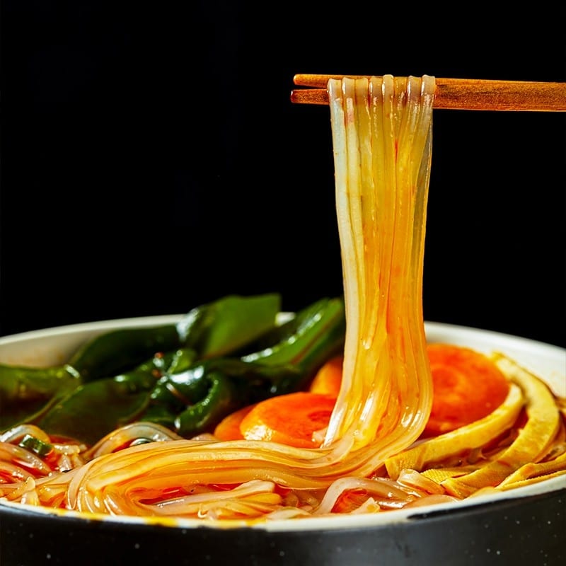 Gu-Da-Sao-Spicy-Hot-Pot-Noodles---Spicy-Flavor,-119g-1