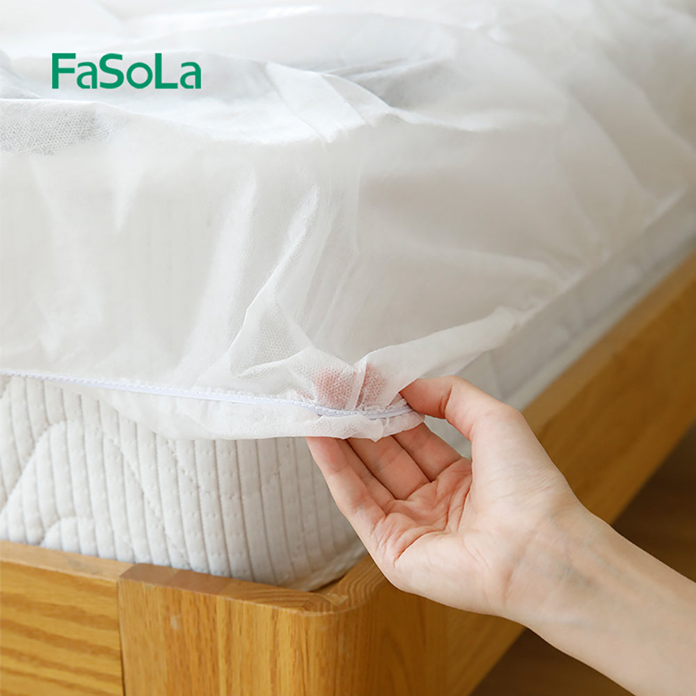 FaSoLa-Travel-Disposable-Bed-Sheet-White---1.8m-Bed-1