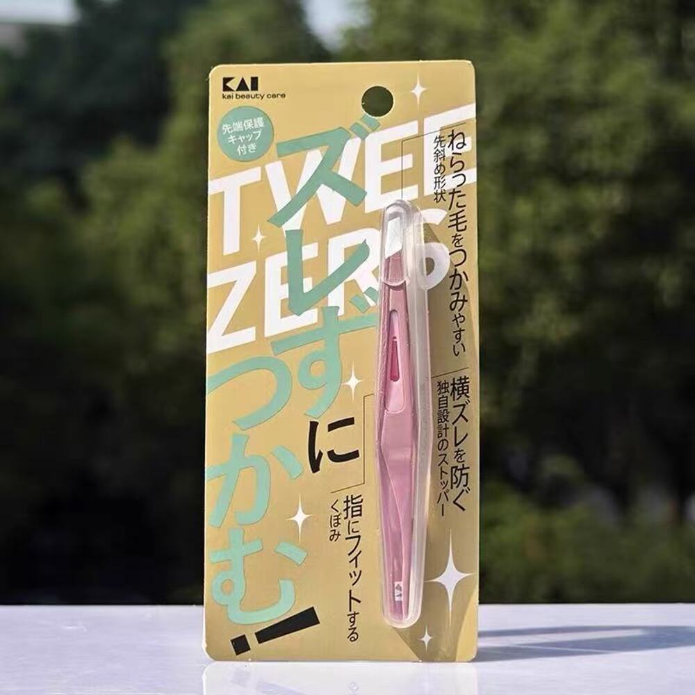 KAI-Precision-Slant-Tip-Eyebrow-Tweezers-–-Pink-4