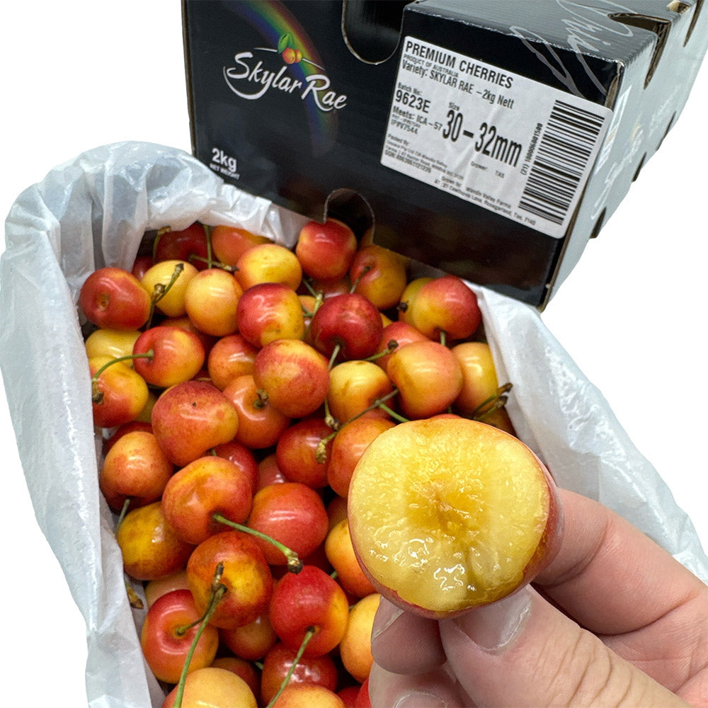 Skylar-Rae-Yellow-Cherries-Gift-Box-30-32mm---2kg-1