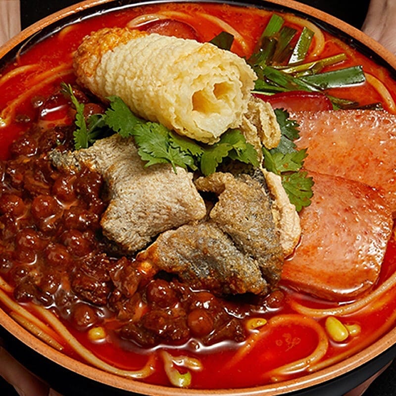 ManXiaoBao-Fat-Juice-Rice-Noodles-with-Fried-Sauce-Bone-Soup---Extra-Sour-and-Spicy-Flavour-310g-1