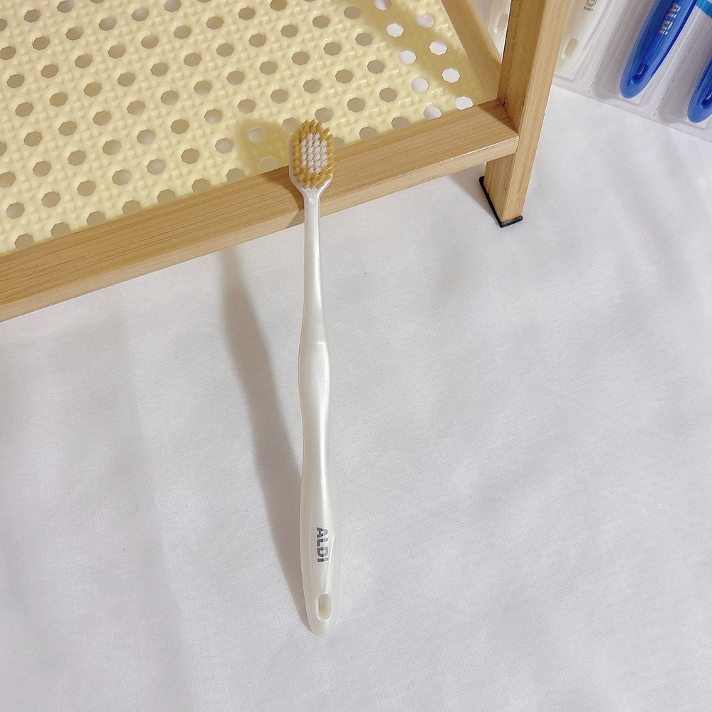 ALDI-Toothbrushes-6-Pack---Limited-Import---Slim-Head,-Dual-Bristle-5