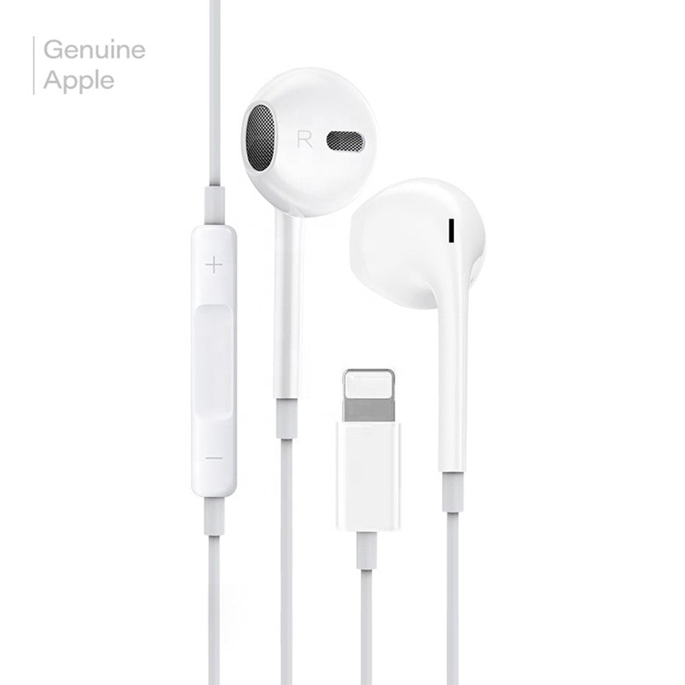 Apple-Earpods-with-Lightning-Connector-1