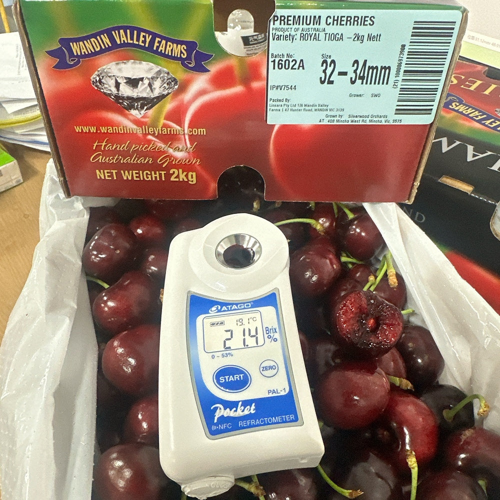 wvf-royal-tioga-cherries-32-34mm-approx-2kg-gift-box-2