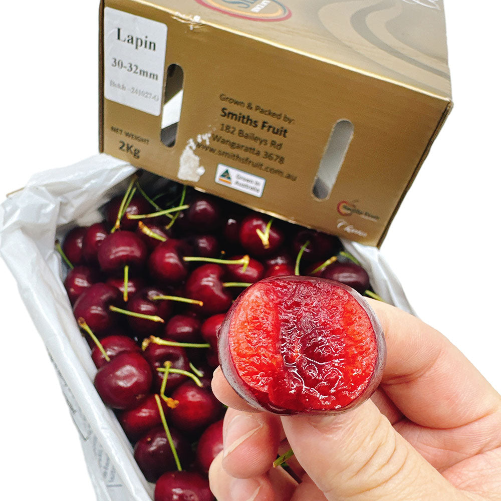 Smiths-Fruit-Lapin-Cherries-Gift-Box---2kg-1