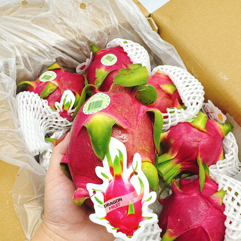 White-Heart-Dragon-Fruit-Gift-Box---7-10-pcs-1