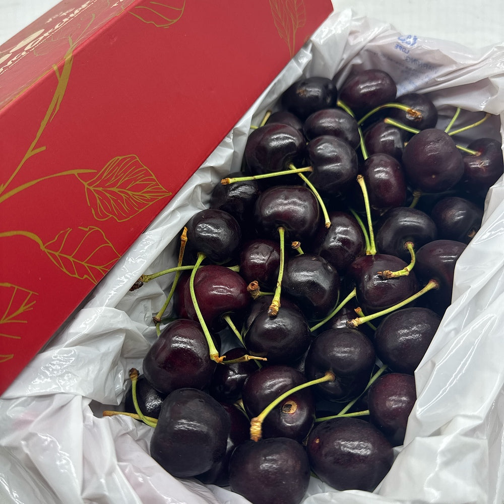 Tasmanian-Lapin-Cherries-Gift-Box---30-32mm,-850g-1