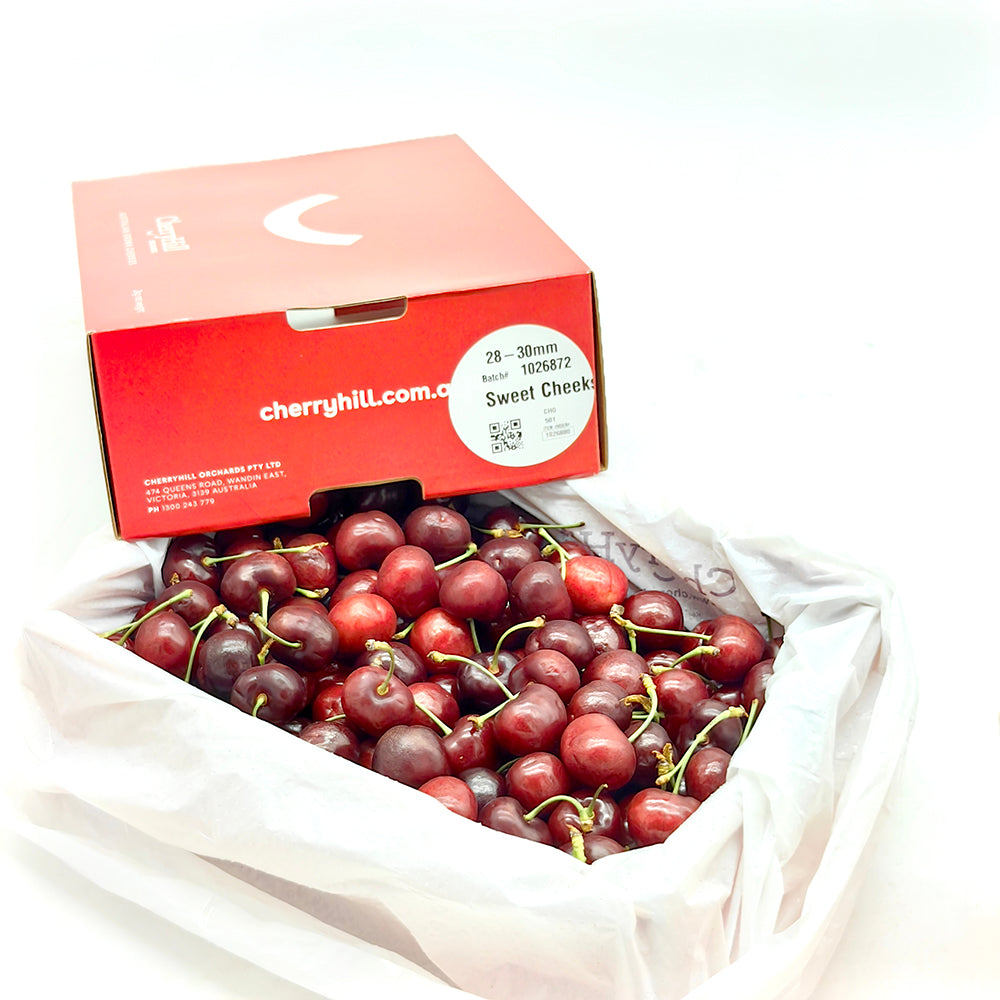 CherryHill-Sweet-Cheek-Export-Grade-Cherries-Gift-Box-28-30mm---2kg-1