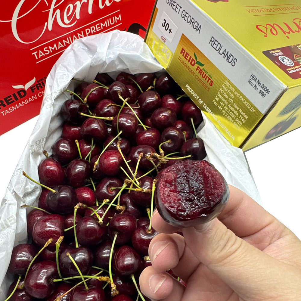 Reid-Sweet-Georgia-Cherries-Gift-Box---2kg-1