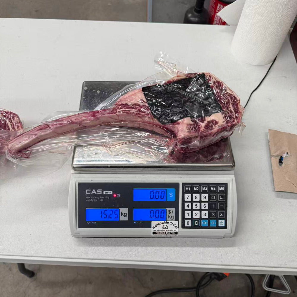 Black-Angus-Tomahawk-Steak-MB2+-Frozen-1.4–1.6kg-5