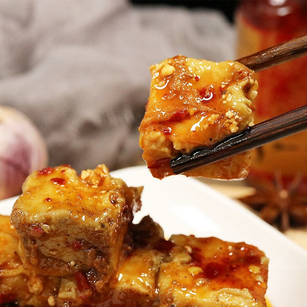 Lao-Gan-Ma-Fermented-Tofu-in-Chili-Oil-260g-1