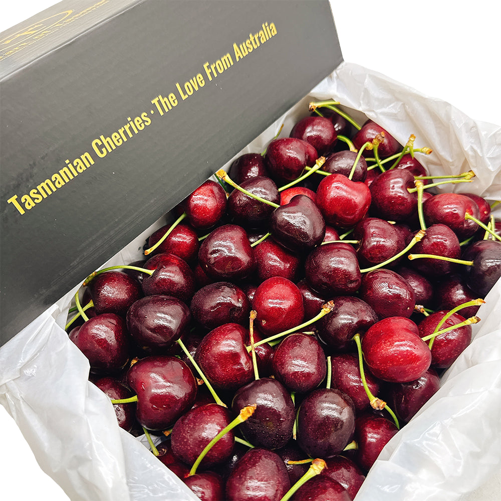 Heart-of-Tasmania-Tasmanian-Cherries-Black-Gold-Gift-Box---2kg-1