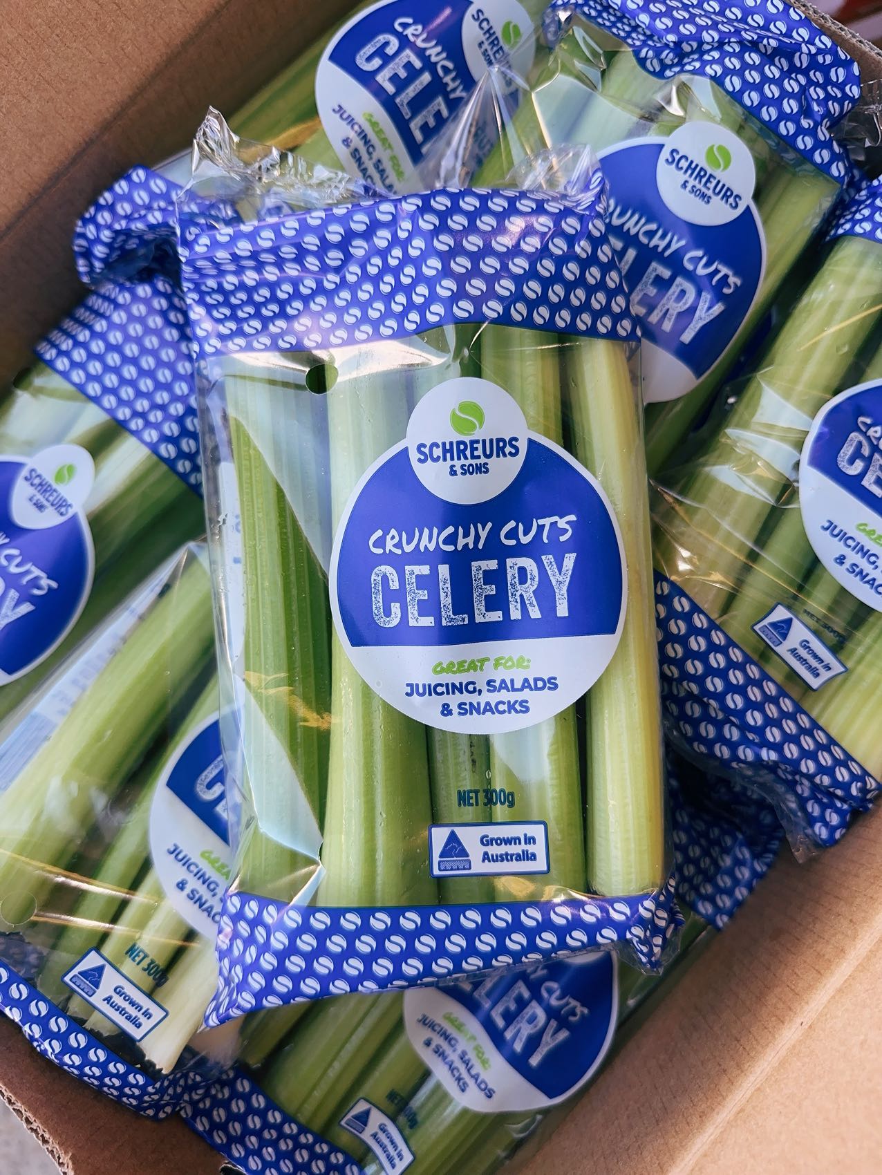 Schreurs-&-Sons-Crunchy-Cuts-Celery---300g-1