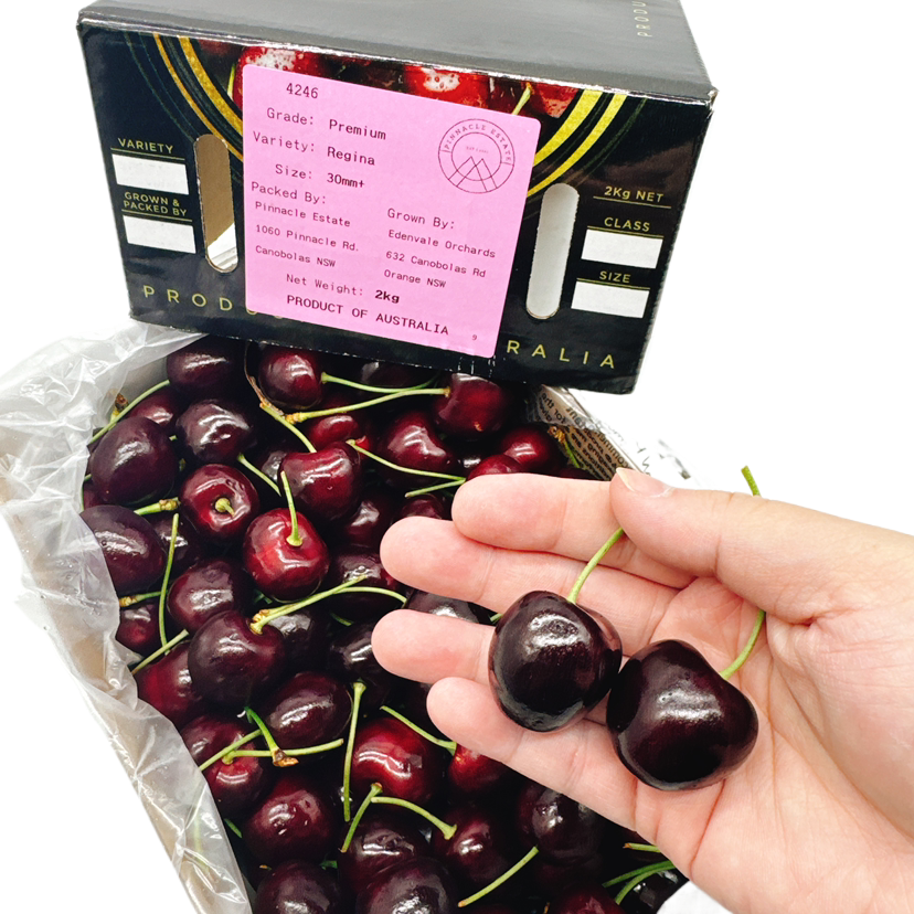 Regina-Cherries-Gift-Box-30mm+---2kg-1